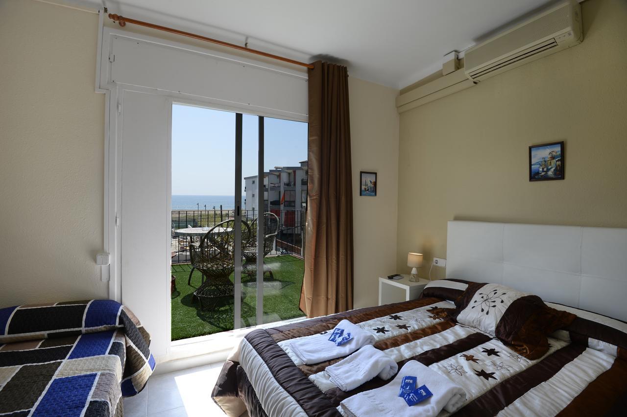 Hotel Camarote-H Castelldefels Exterior foto